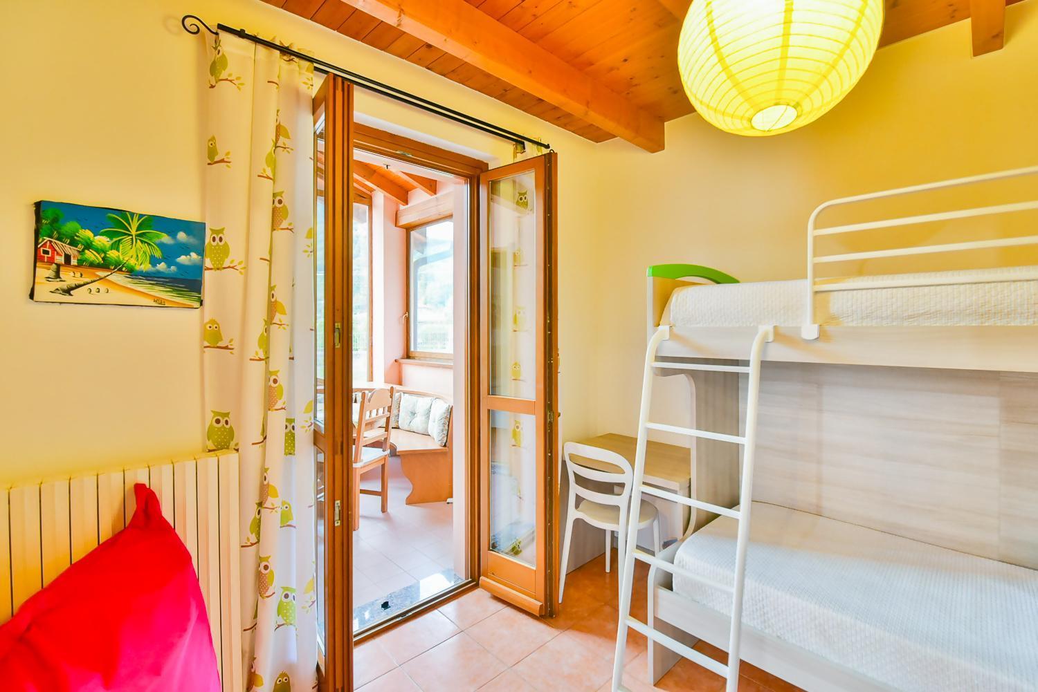 Jane E Jolie Holiday Home Private Swimming Pool Valbrona المظهر الخارجي الصورة
