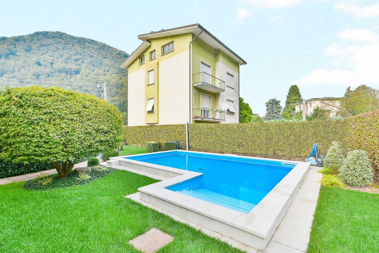 Jane E Jolie Holiday Home Private Swimming Pool Valbrona المظهر الخارجي الصورة